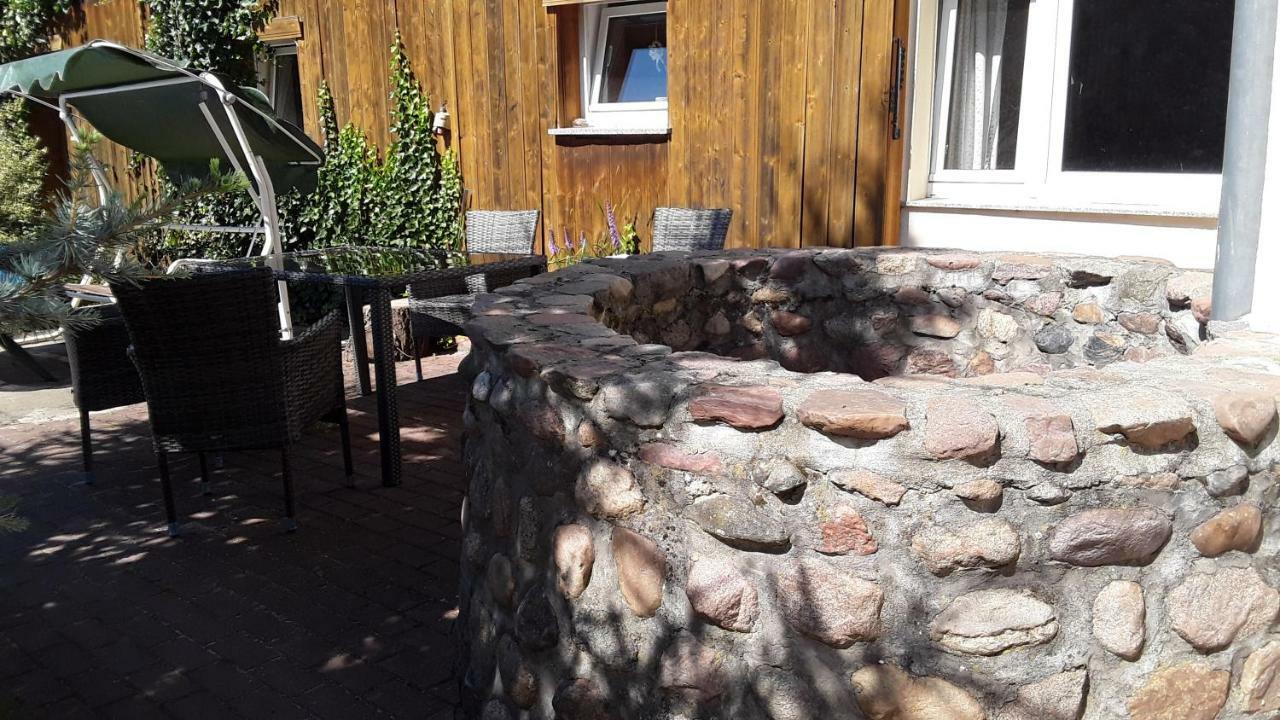Gaestezimmer Sommer Locktow Экстерьер фото